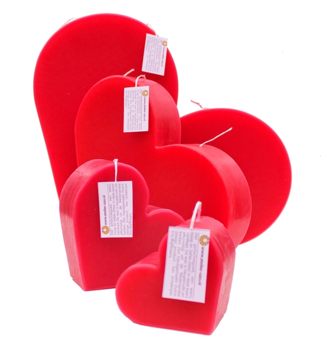 OZO heart candle