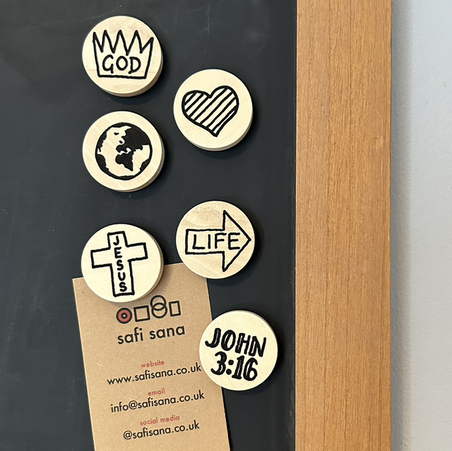 John 3:16 wooden painted magnet set (x6 magnets)