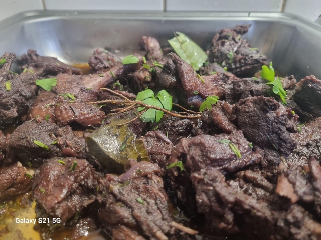 Civet Coq +riz +grain