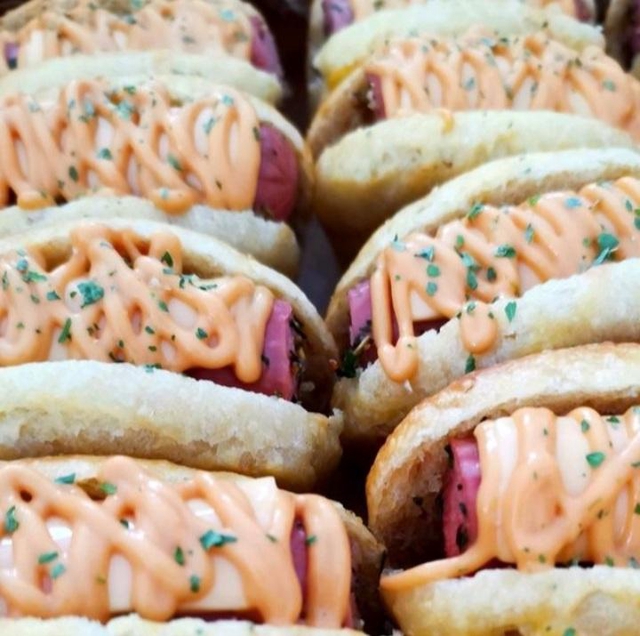 Box Mini Hot Dogs