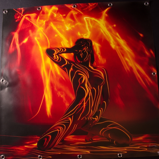 první čakra - 100x100 - fotka z výstavy, vytištěná na venkovní PVC plakát, uv odolné