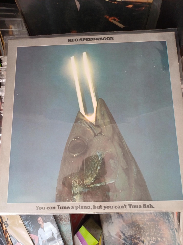 REO Speedwagon - You Can tune a Piano, but You can't tuna fish