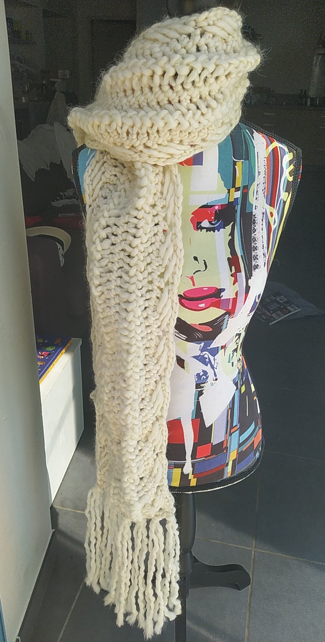 Echarpe 100 laine qui ne gratte pas, crochet à la fourche