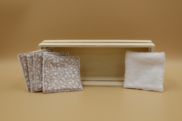 Lingettes réutilisables "fleurs marrons"