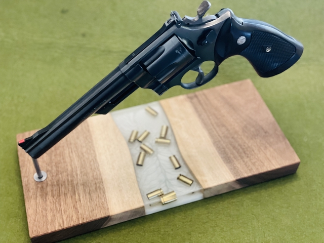 Pistolen- / Revolverständer #43
