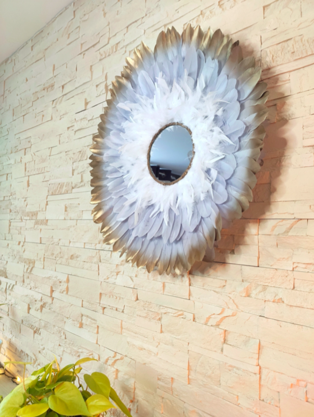 Jujuhat plumes grises et blanches et jute dorée