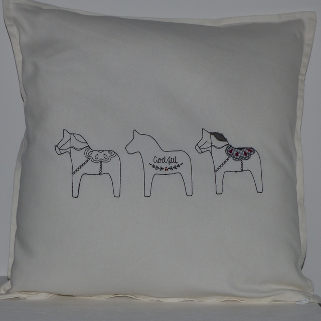 Kissenhülle weiß „Dala-Pferde God Jul“