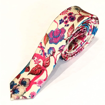 Cravate Soie Imprimée Cerisier