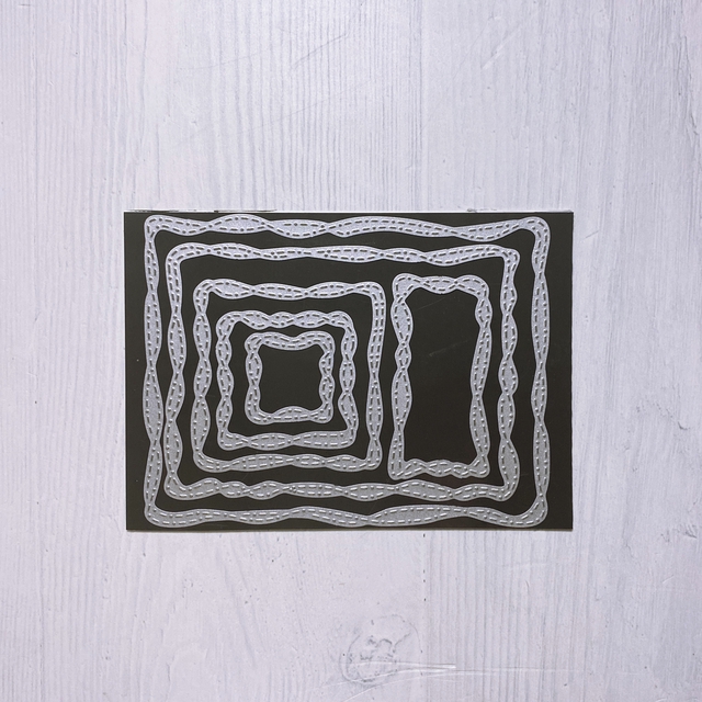 Beschwingt bestickt (Stanzformen)