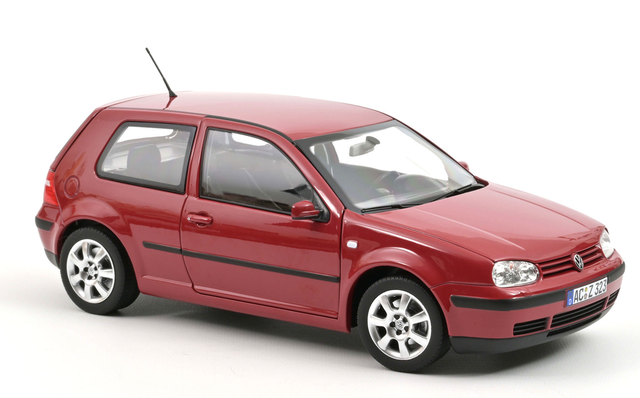 VW Golf 4 rot Norev 1:18