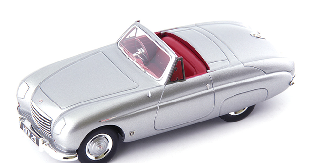 Triumph TR-X 1950 AutoCult 1:43