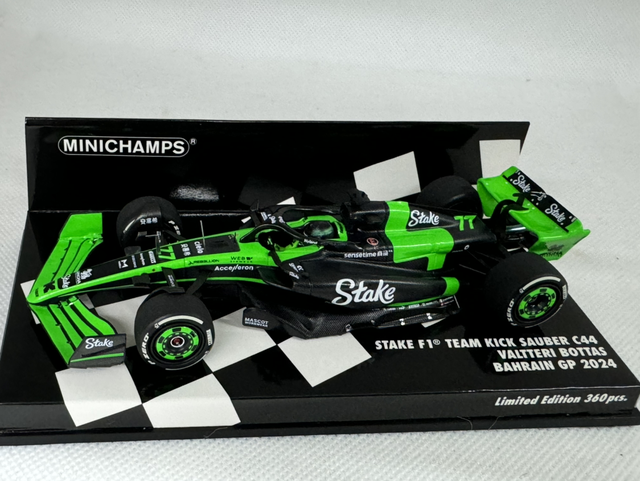 Stake F1 Sauber C44 V. Bottas 2024 Minichamps 1:43 Formel 1