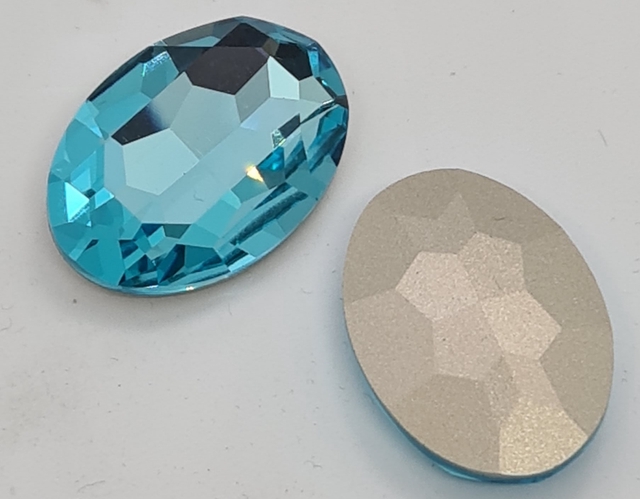 Fancy Oval K9, Aquamarine, 30x20mm