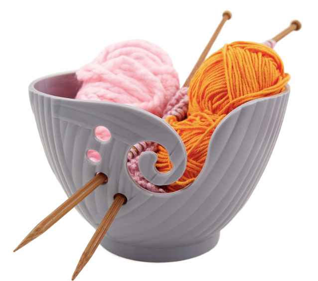 Plastic Knitting Yarn Bowl in Cool Grey TangleFree Crafting