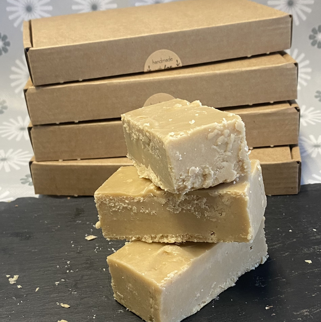 Vanilla Fudge Box (Contains three bars) Courtyard Confectionery