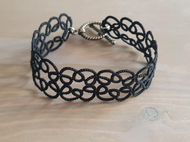 Bracelet en dentelle Anna - noir