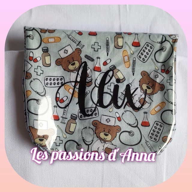 Pochette à crayons aimantée