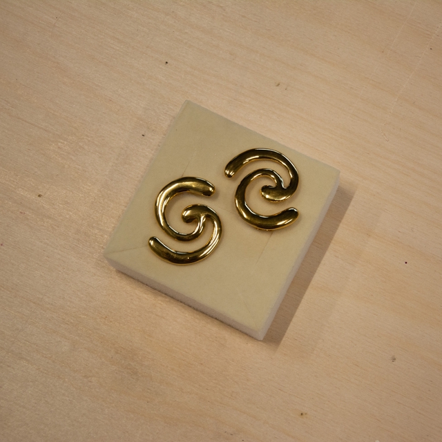 Aur Studio 'Hera' Earrings (Gold)