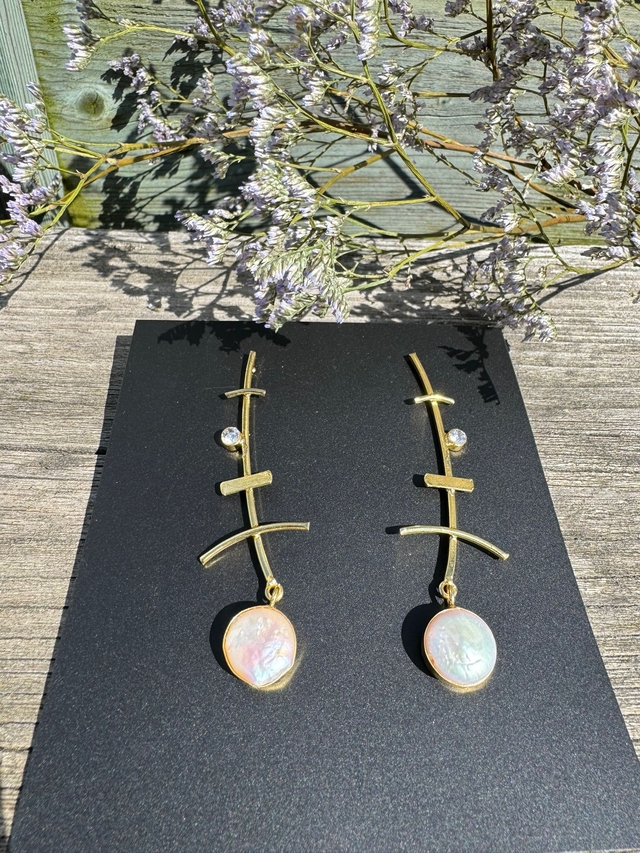 Statement earrings - brass