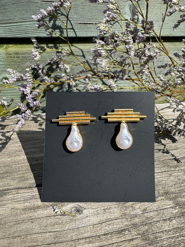 Statement earrings - brass