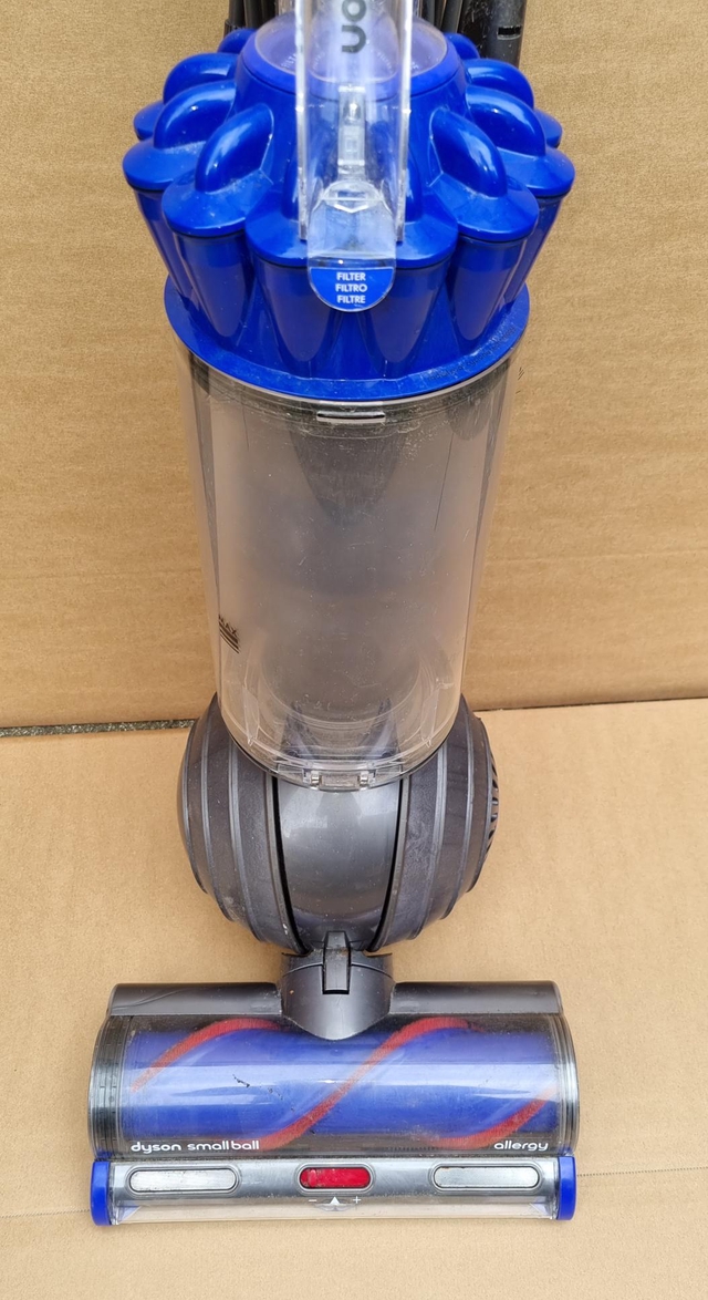 Dyson UP22 Upright Vacuum Cleaner Jonny dyson