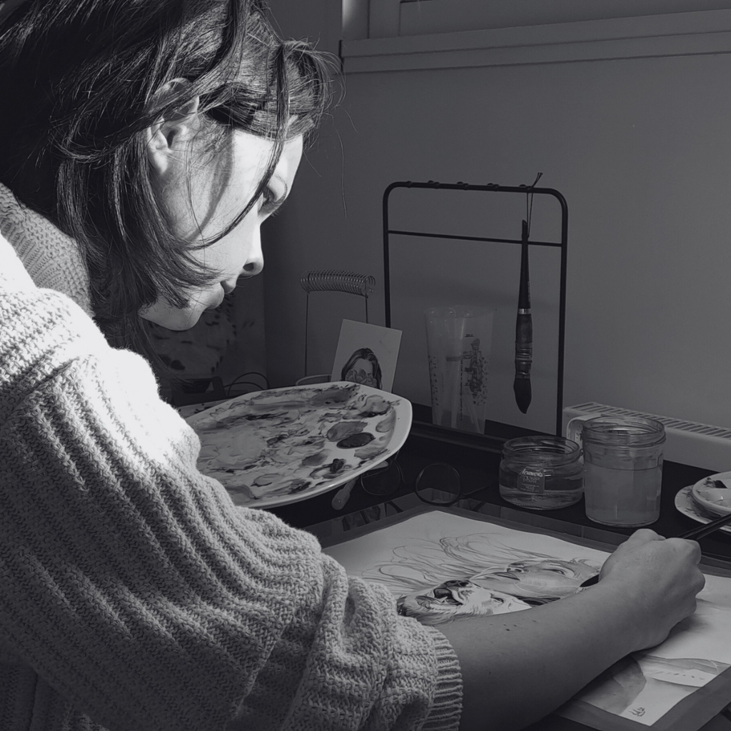 Julie Vigneron peint à l'aquarelle