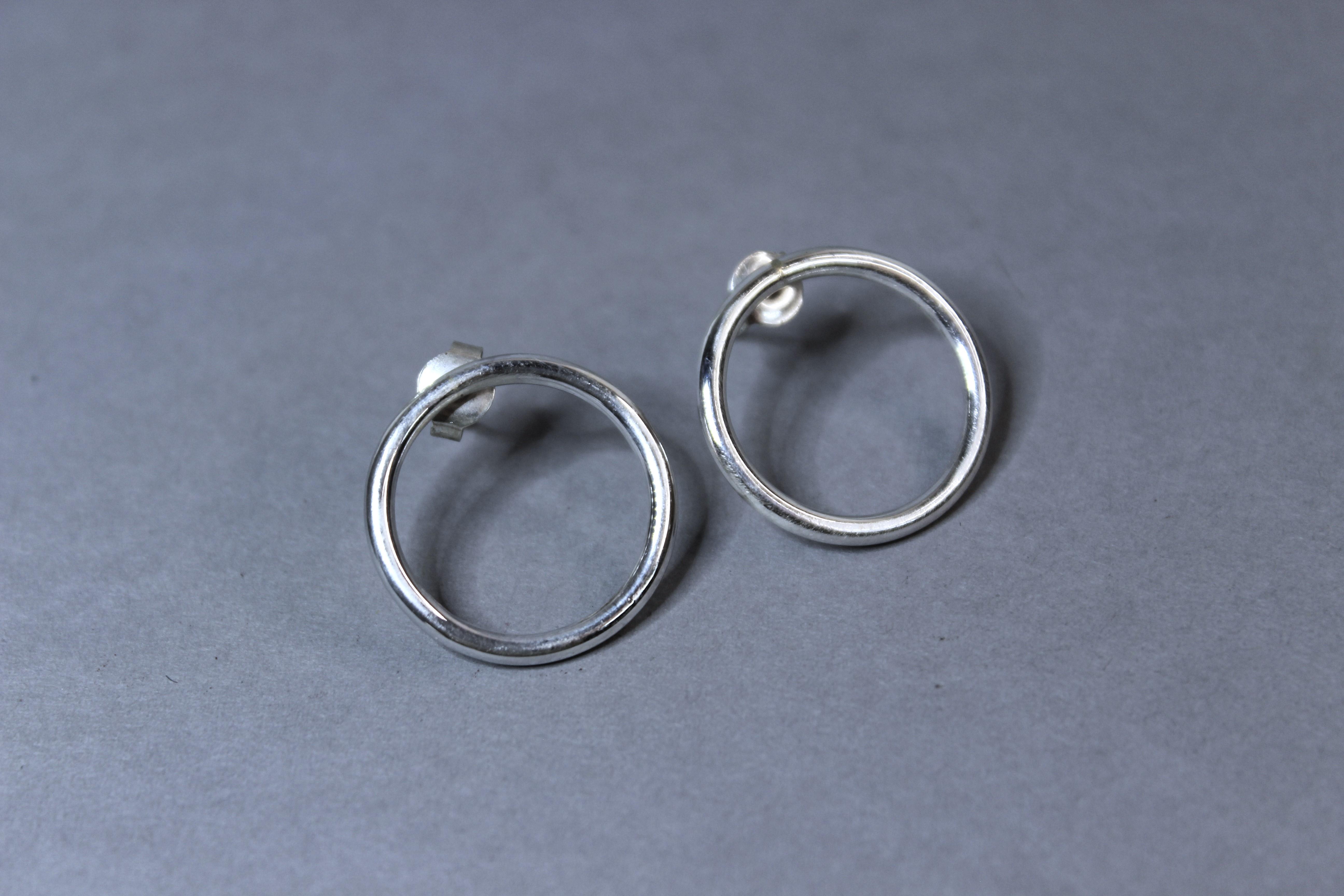 boucles d'oreilles