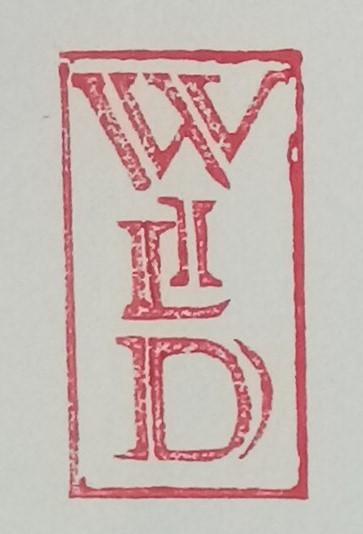 Toutes mes estampes sont dessinées, gravées, imprimées à la main. Il existe des différences d'impressions dans une même série ce qui en fait des pièces uniques.