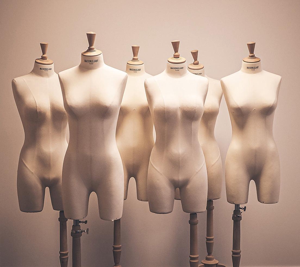 Maison Lejaby Schneiderbüsten 