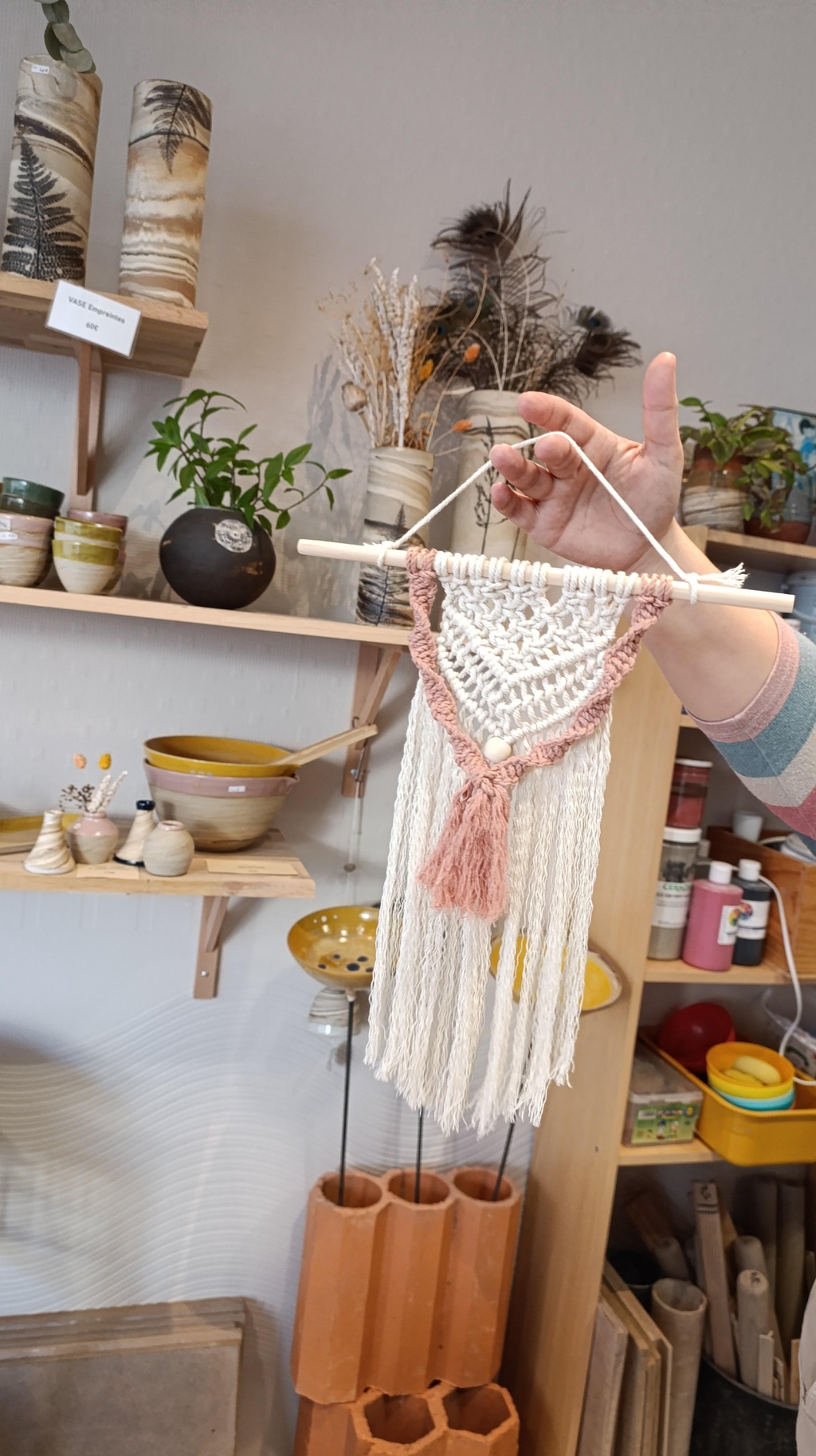 Catégorie avec le détail des différents ateliers proposés pour apprendre les techniques du macramé. 