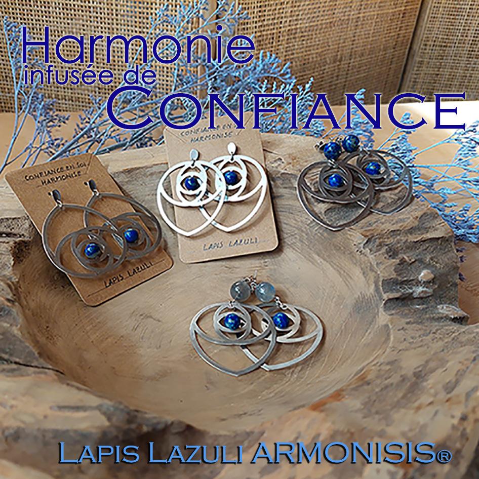 La collection Confiance ARMONISIS®: Des bijoux pour une harmonie en confiance en soi, intuitive et volontaire grâce à la forma naturelle du nombre d'or et aux vertus du Lapis Lazuli