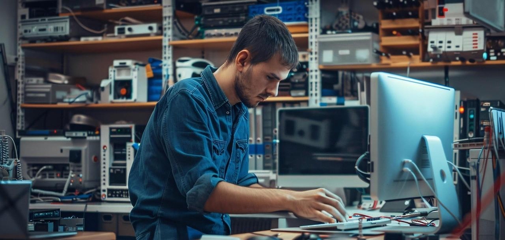 Your Local Tech Repair Experts
