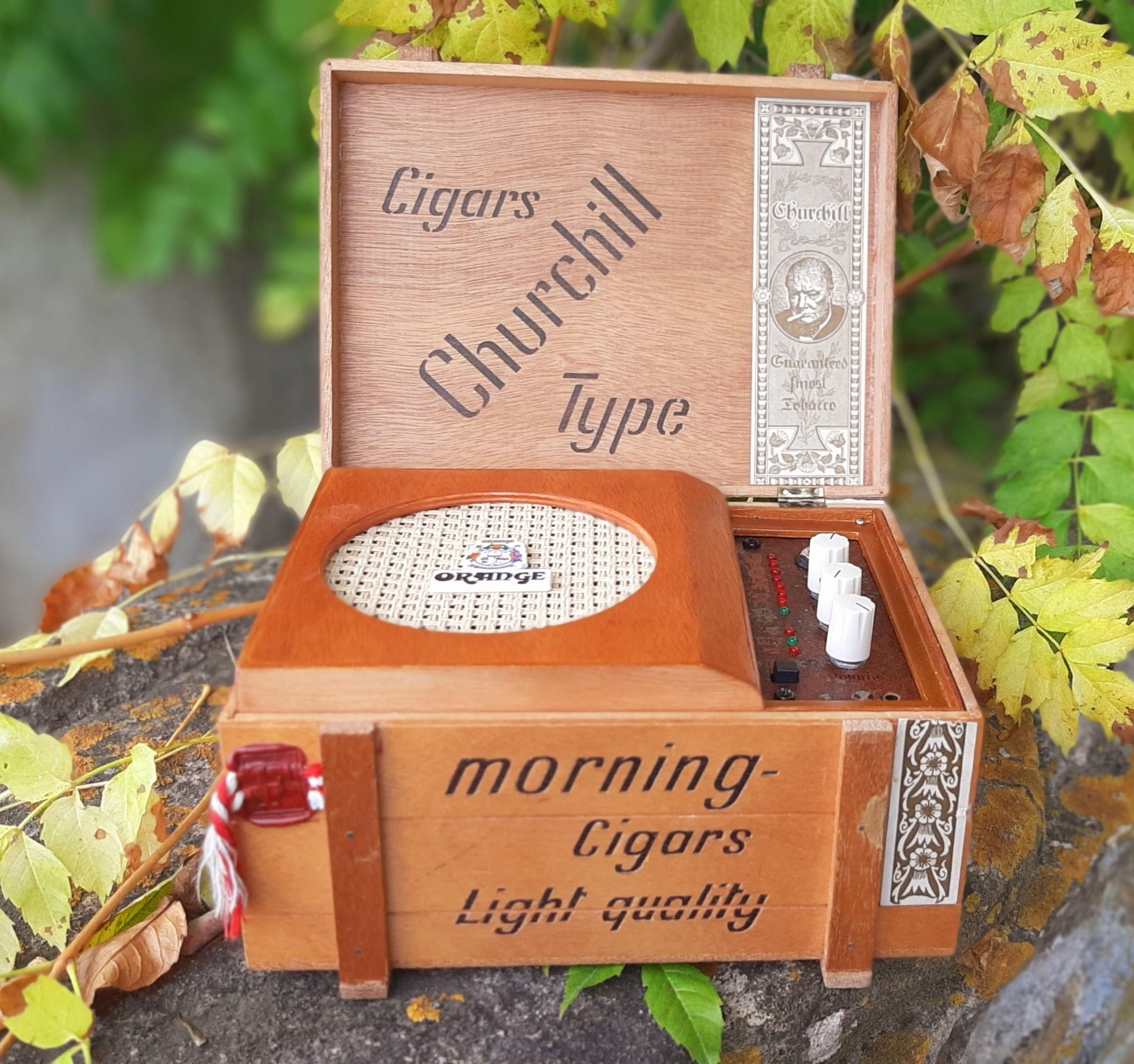 Churchill morning cigar BoxAmp cigar box guitar amplifier