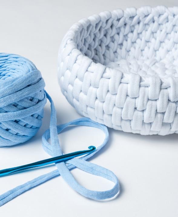 Paniers de rangement fait main au crochet, fil trapilho, ruban ou mercerisé