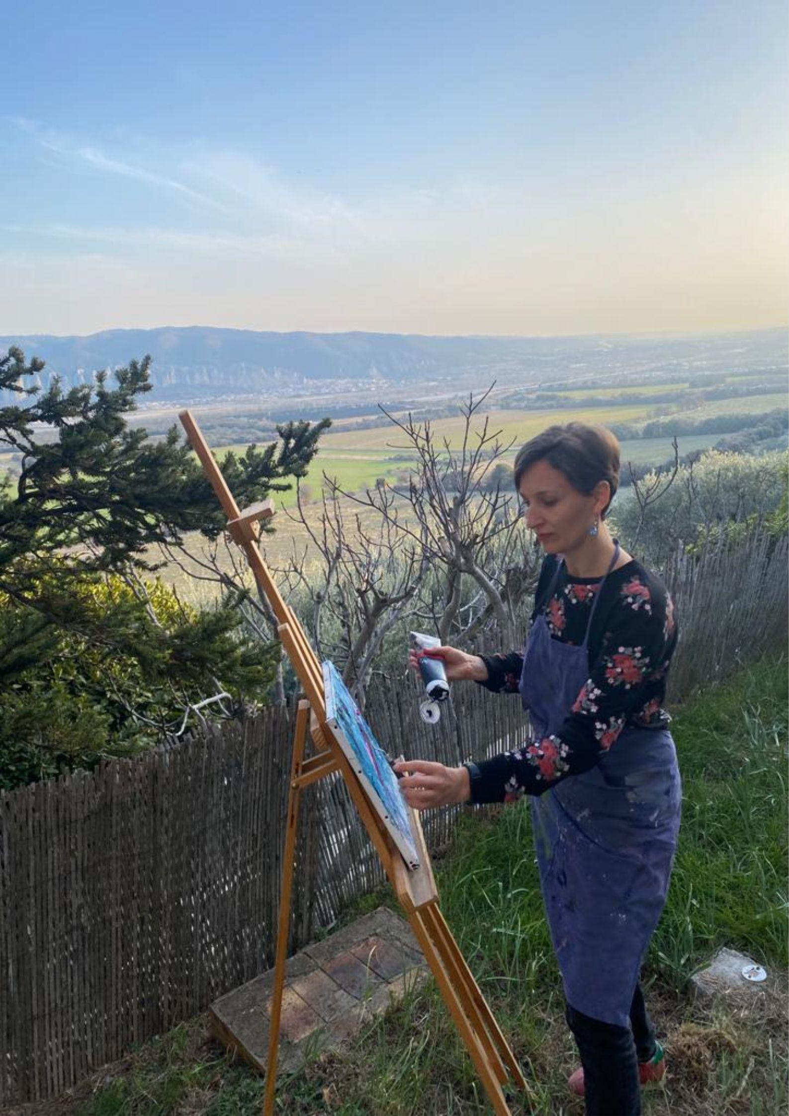 Aurélie Blanchet retrace son parcours qui l'a amenée à devenir artiste peintre professionnelle