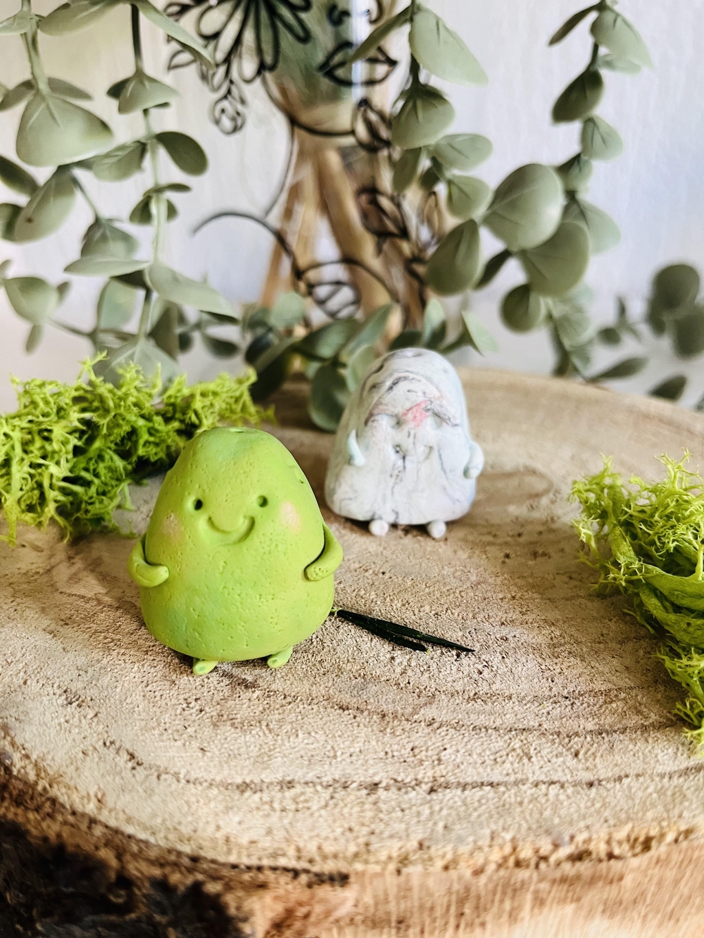 Les premiers Gardiens Moussus, de la première forme simple au premier Moussu décoré