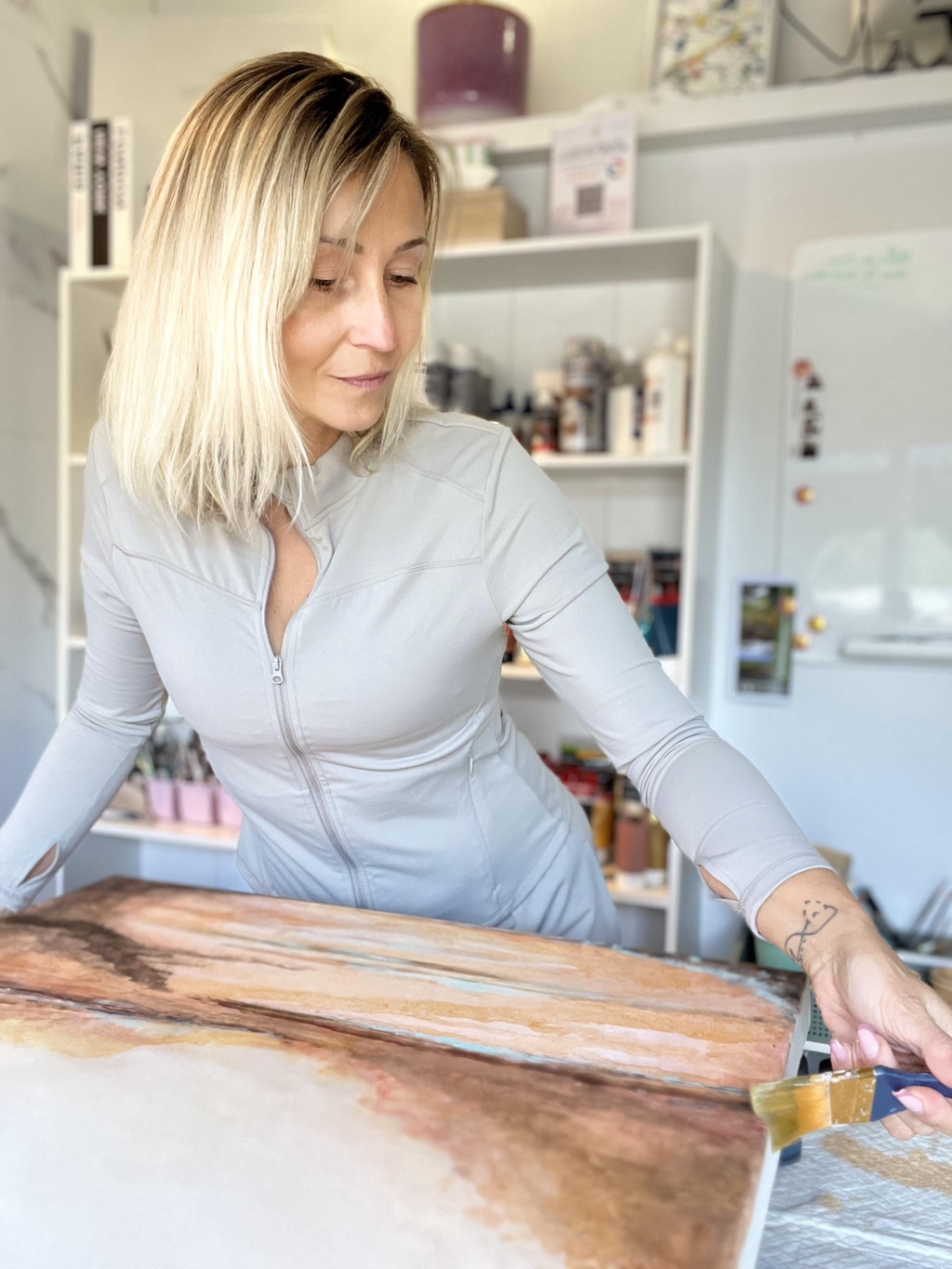 Oeuvre sur mesure- oeuvre unique -Code promo- soldes hiver - prix réduits – tableau abstrait – cadeau unique – art texturé – édition limitée – décoration cocooning – artiste belge – idée cadeau - idée cadeau chic – œuvre unique -artiste Liège