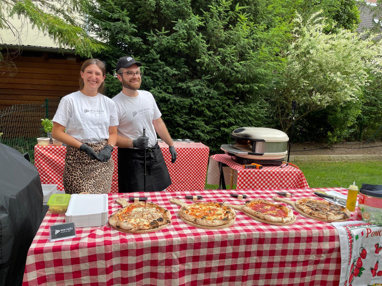 otis pizza catering
