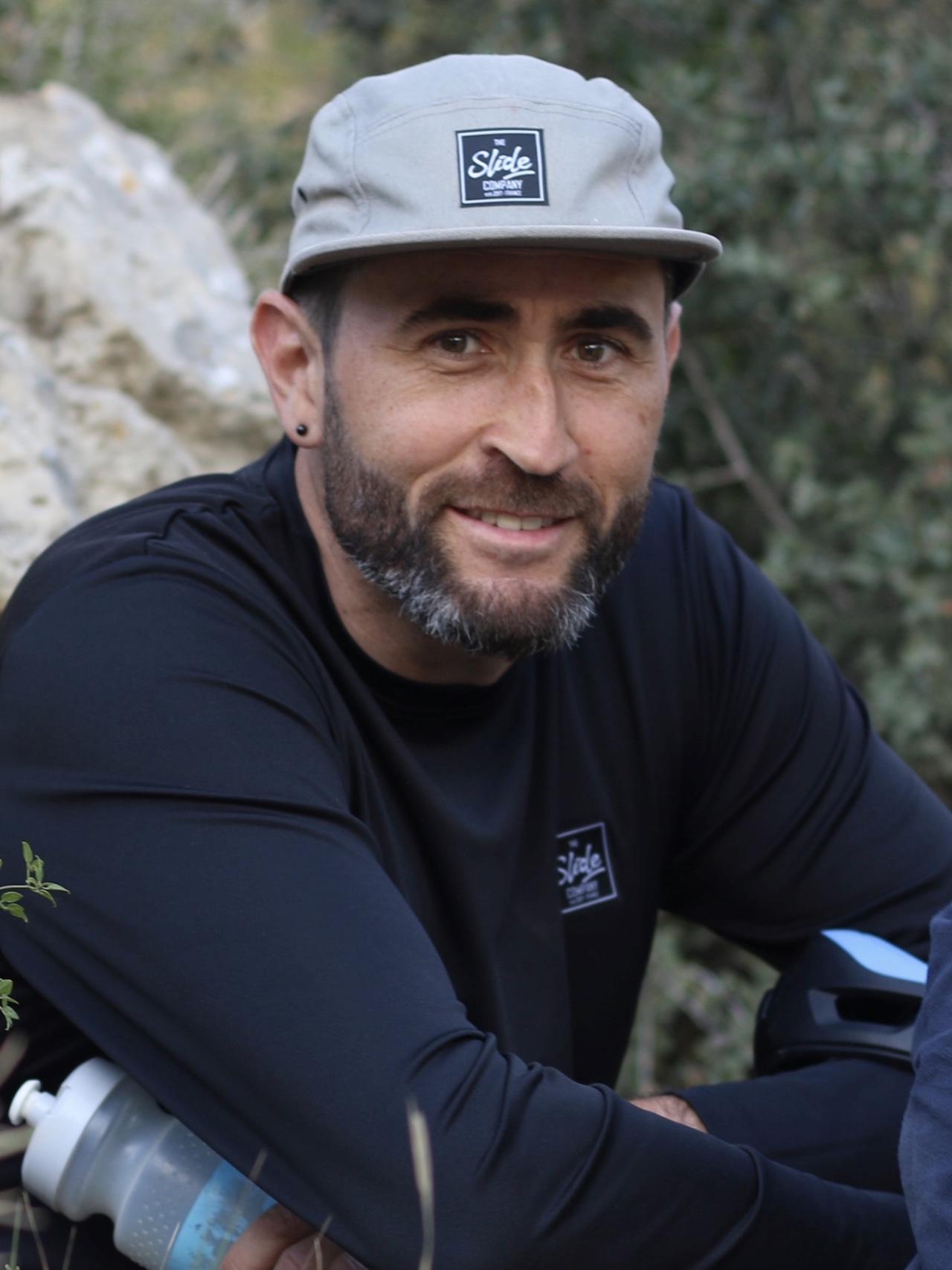 Olivier Bruguier de Short Fuse & Owl Mountain association