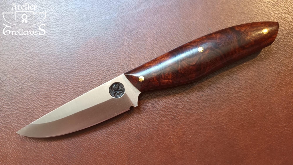 Un couteau de atelier trollcross gwendal Coléno Demeulenaere 
