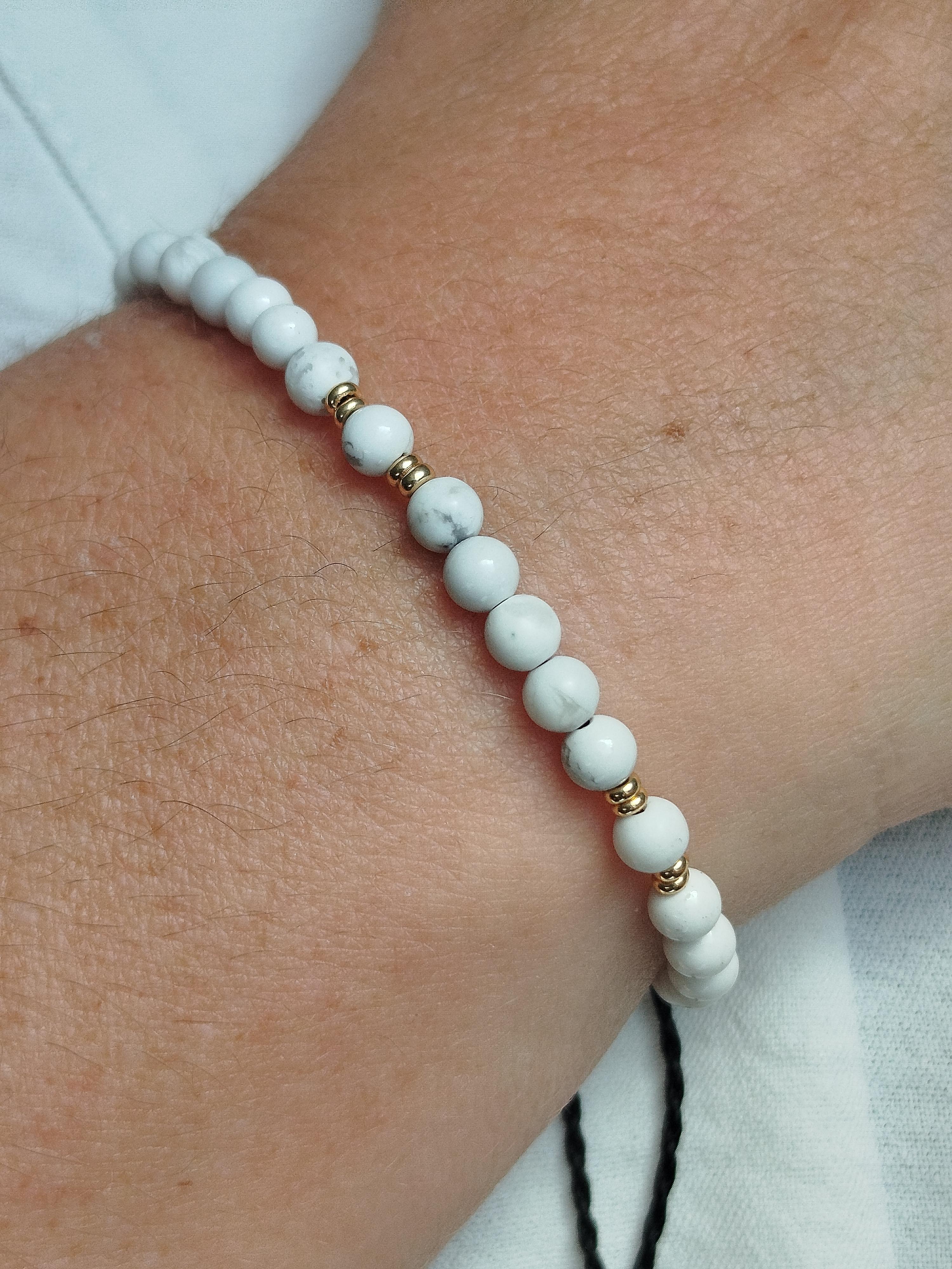 Bracelets fins en perles de pierres naturelles véritables, cordon réglable, pour porter seul ou en accumulation