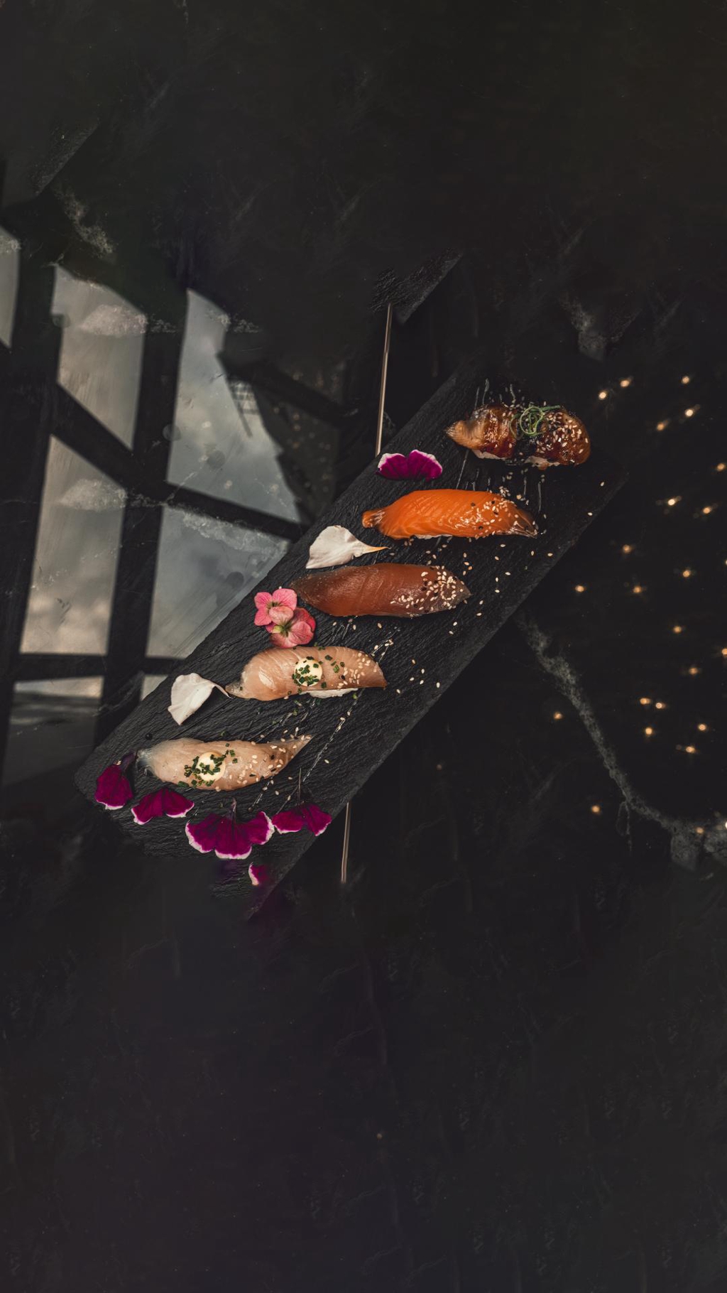 Sushi, Nigiri, EN Wine & Sushibar