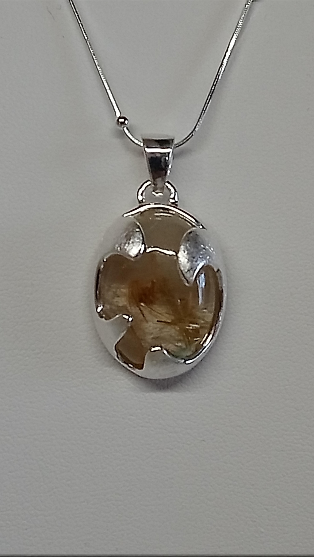Quartz rutilé