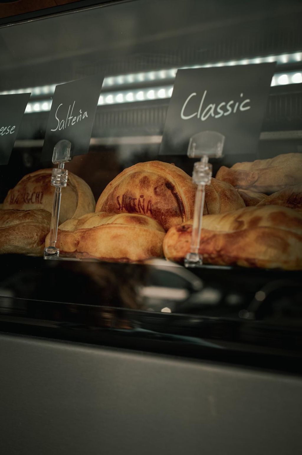 Freshly handmade with natural, local ingredients.
No preservatives. Just flavour.