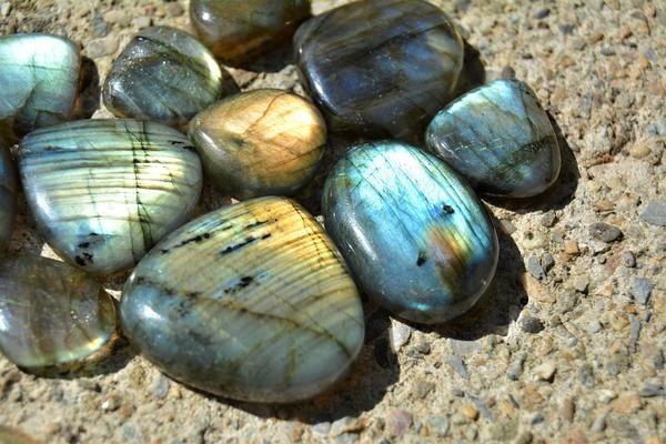 Colliers • pierres naturelles