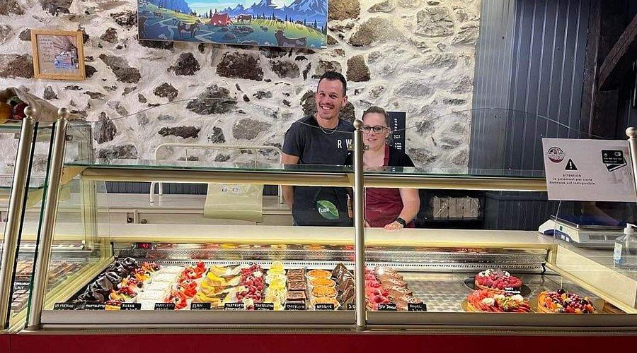 Découvrez une expérience gustative unique avec nos délices sucrés faits maison.