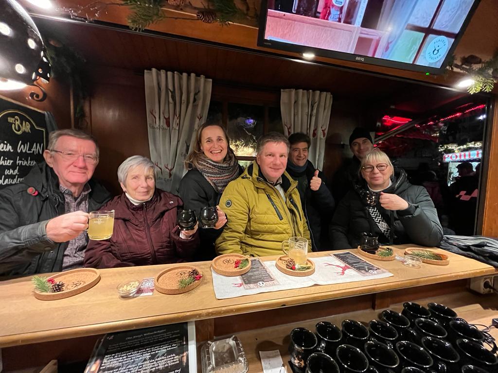 Gemütliche Sitzplätze im Warmen auf dem Leipziger Weihnachtsmarkt reservieren