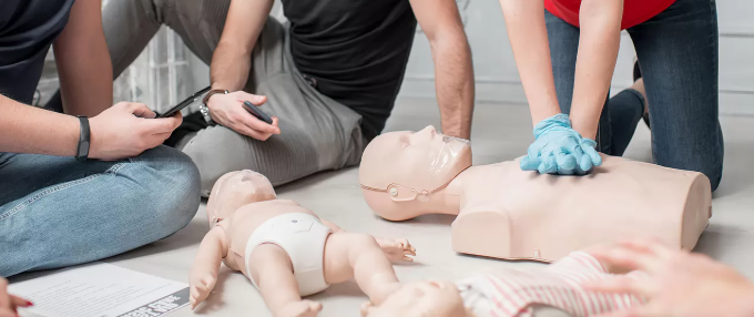 BLS-AED-SRC Kompakt 
(Basic Provider)