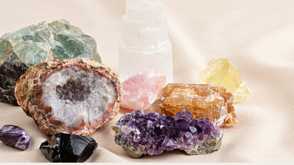 Bijoux aux pierres naturelles 
