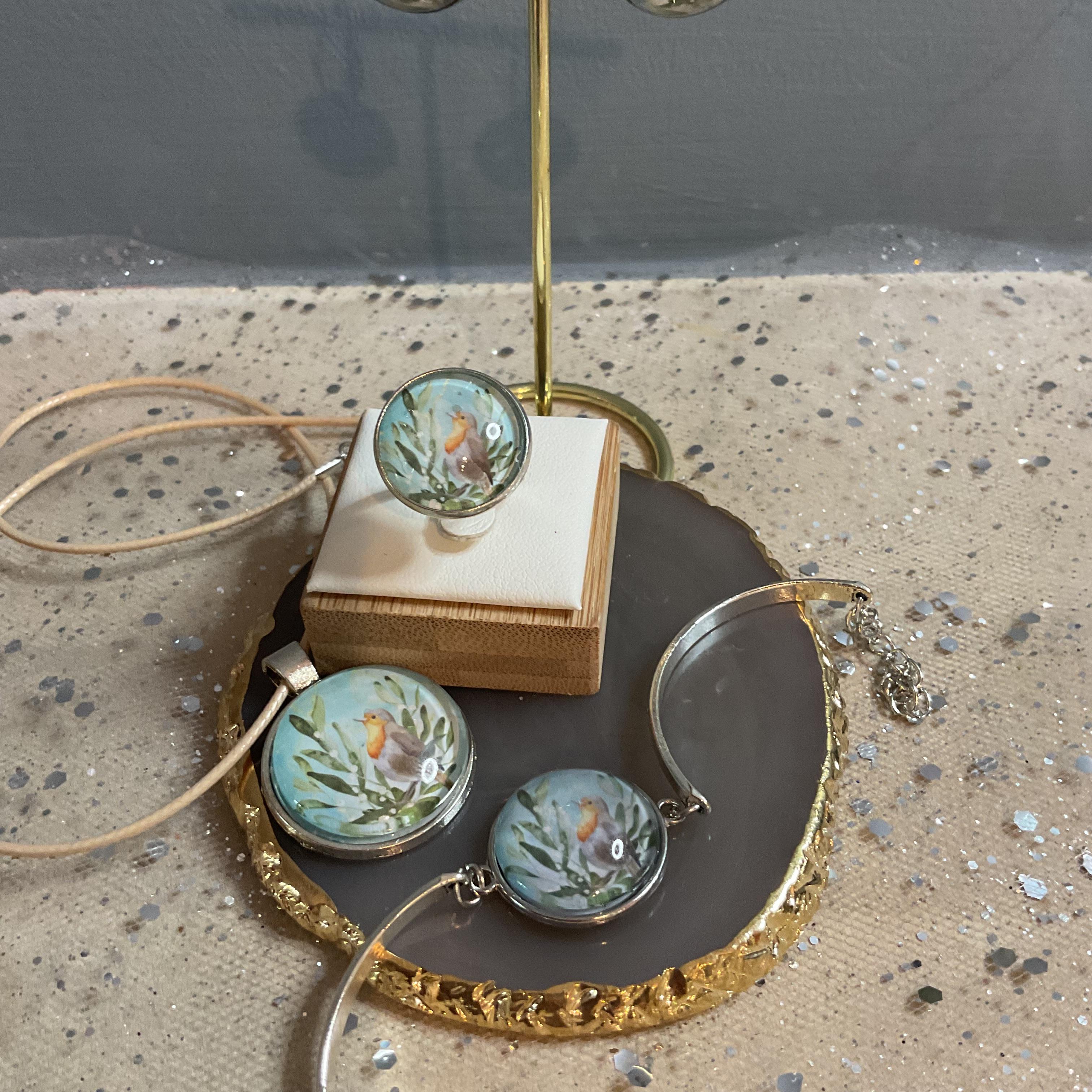 Jewellery & Accessories